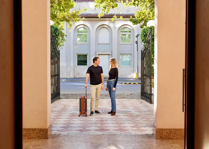 Greif & 호텔 트리에스테