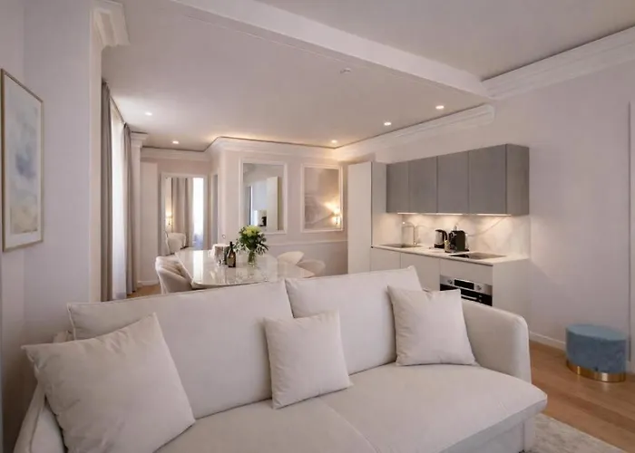 ホテル Greif & 5*